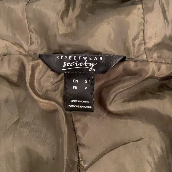 Awesome Army Green Jacket - Picture 7 of 10